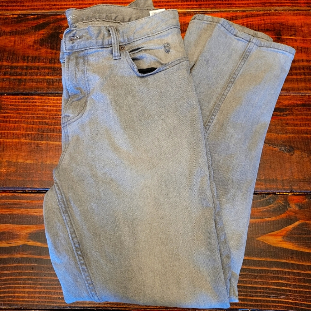 Old Navy Relaxed Slim Jeans